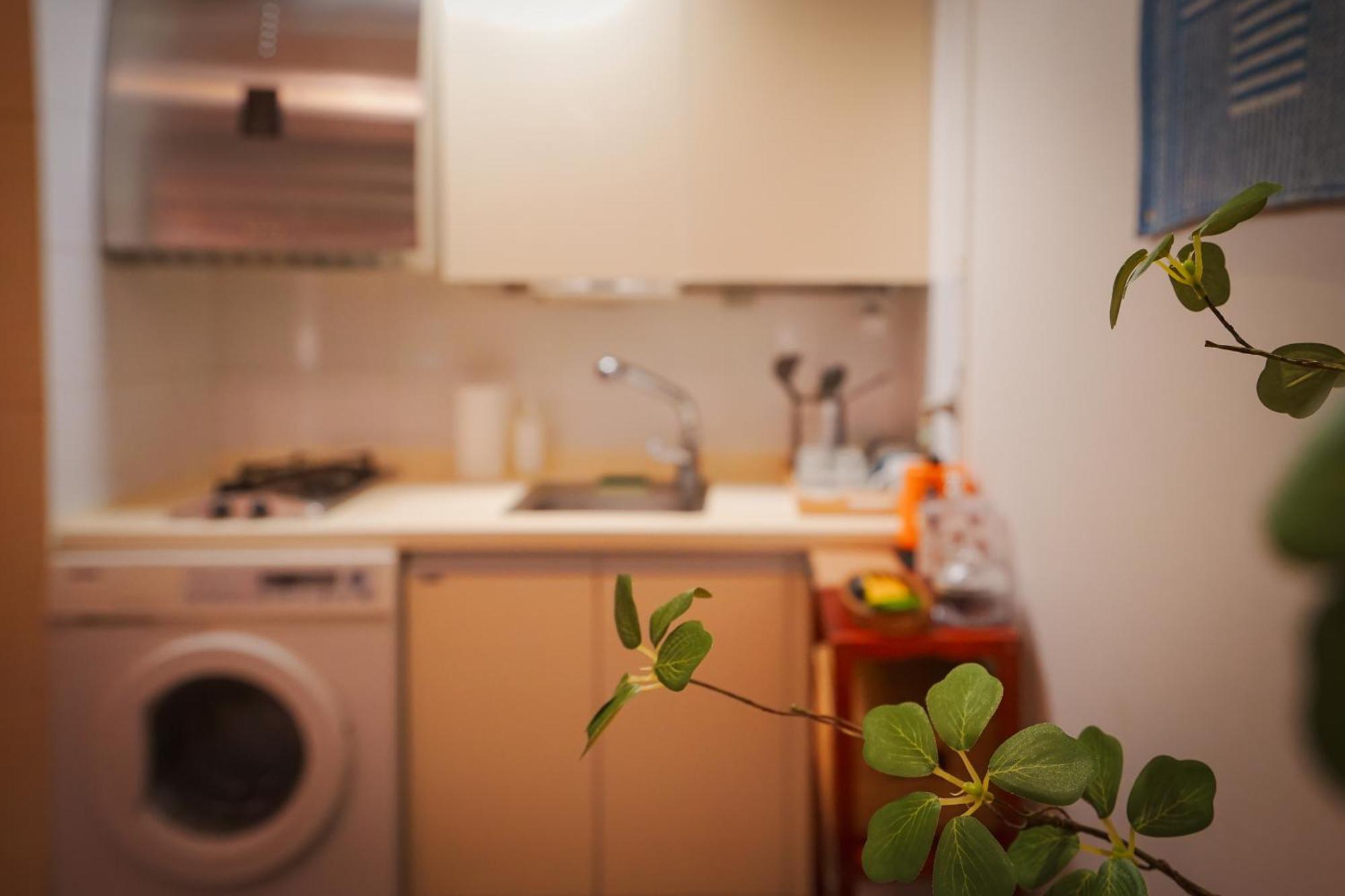 Apartment Tiffany & Jessica House - A High Rise In Korea With The Convenient Transportation, Diverse Shopping Options, And Excellent Access To Popular Attractions