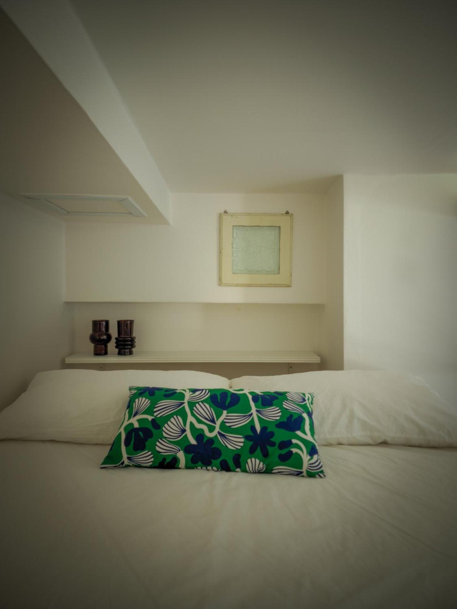 Tiffany & Jessica House - A High Rise In Korea With The Convenient Transportation, Diverse Shopping Options, And Excellent Access To Popular Attractions Apartment *