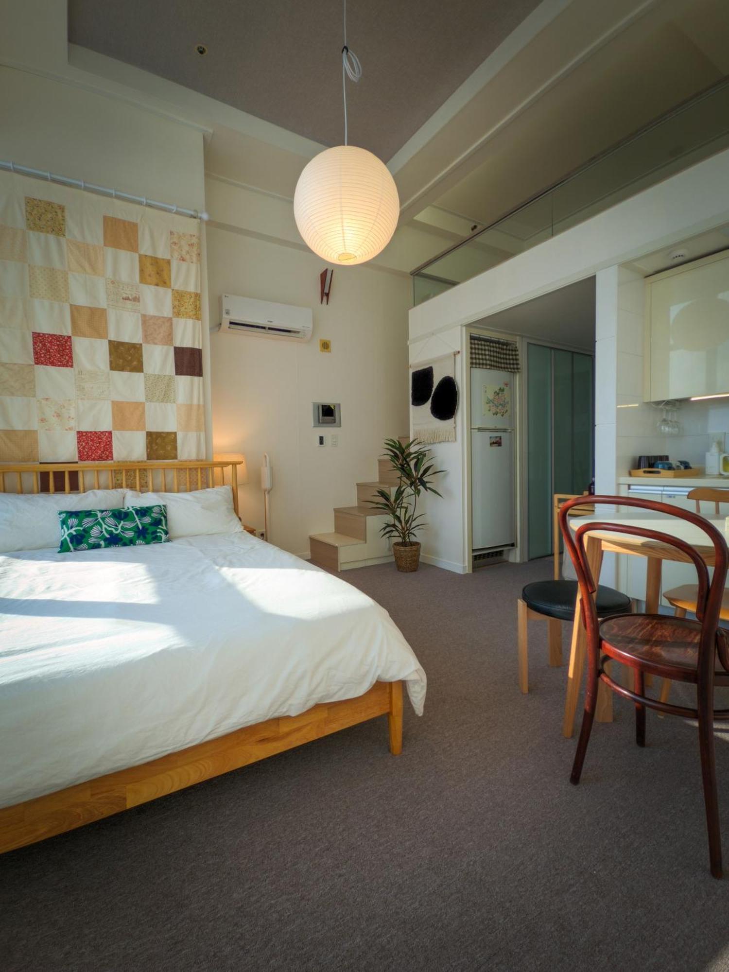 Tiffany & Jessica House - A High Rise In Korea With The Convenient Transportation, Diverse Shopping Options, And Excellent Access To Popular Attractions Apartment