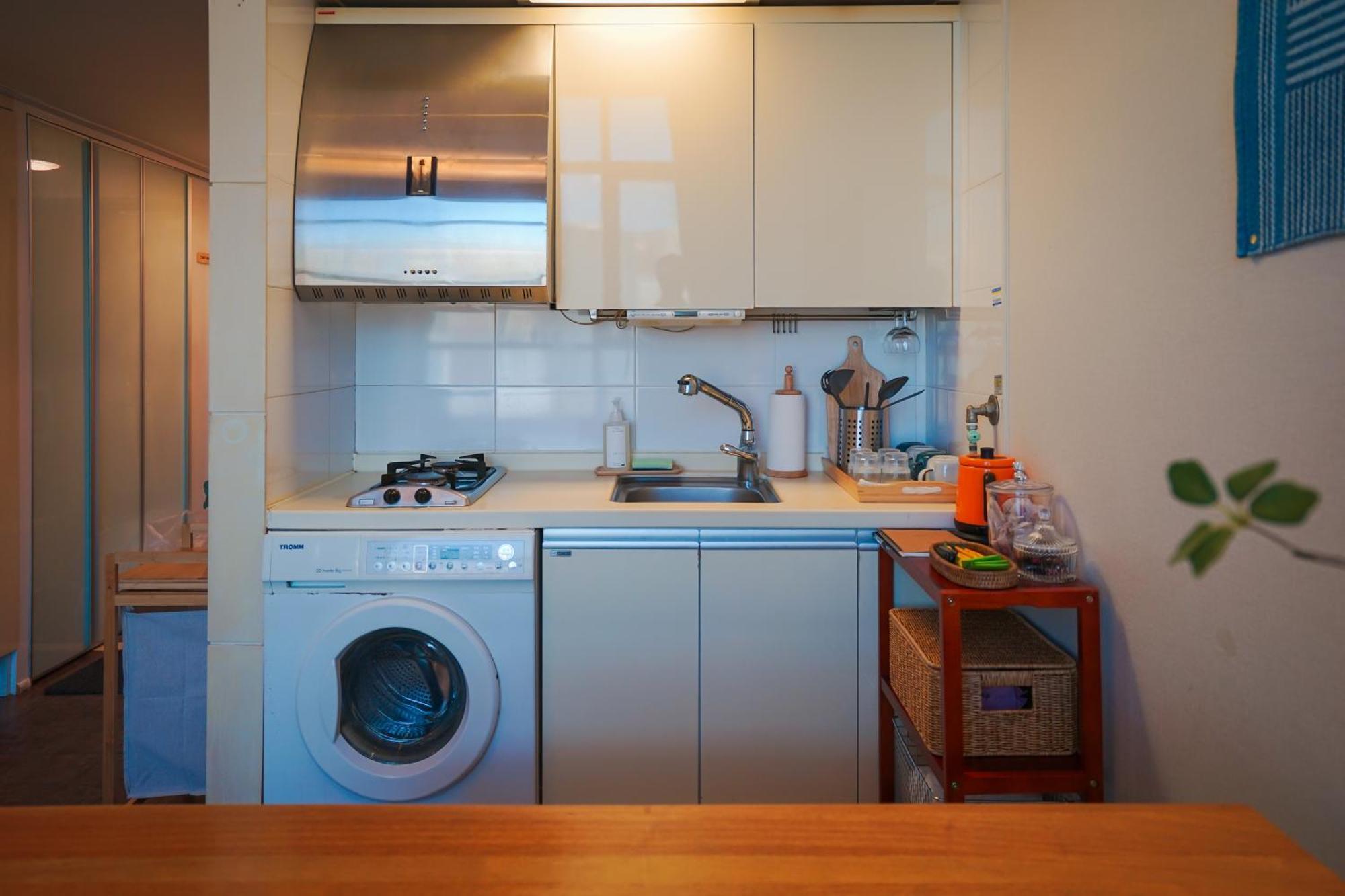 Tiffany & Jessica House - A High Rise In Korea With The Convenient Transportation, Diverse Shopping Options, And Excellent Access To Popular Attractions Apartment *